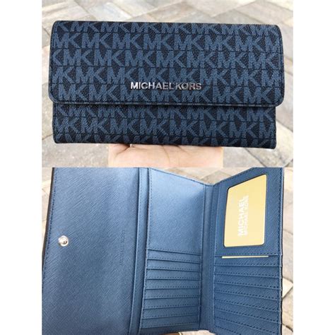 men michael kors wallet set|michael kors discontinued wallets.